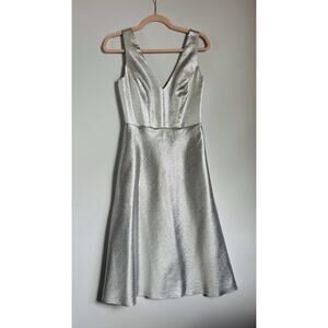 LELA ROSE Wedding Season Cocktail Dress Silver Metallic V Neck Size 2